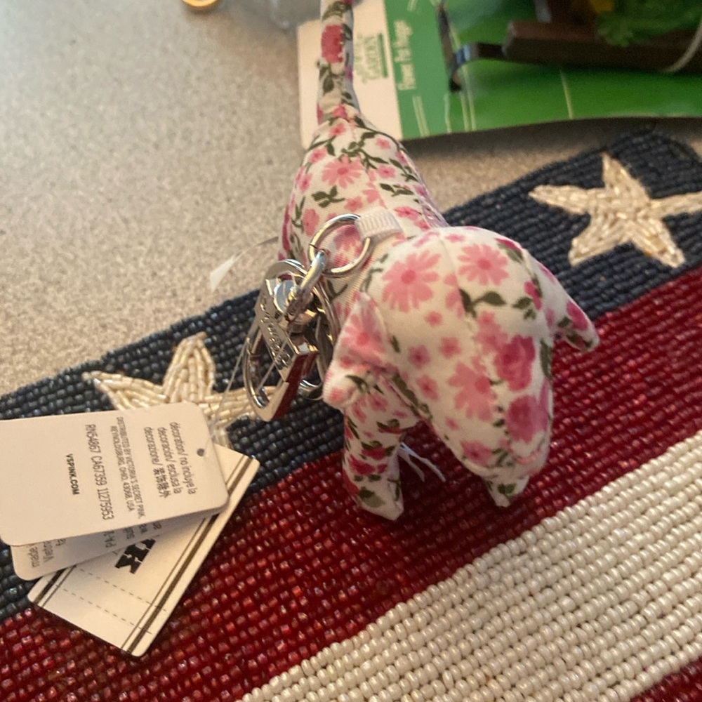 Pink dog clip